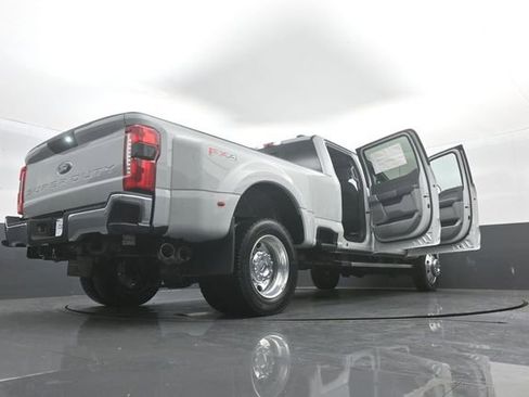 New 2026 Ford F450 XLT w/ 360-Degree Camera Package image 35