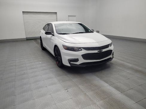 Used 2018 Chevrolet Malibu LT w/ Leather Package image 13