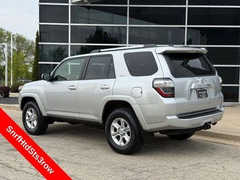 Used 2023 Toyota 4Runner SR5 Premium w/ Moonroof Package AWD/4WD image 5