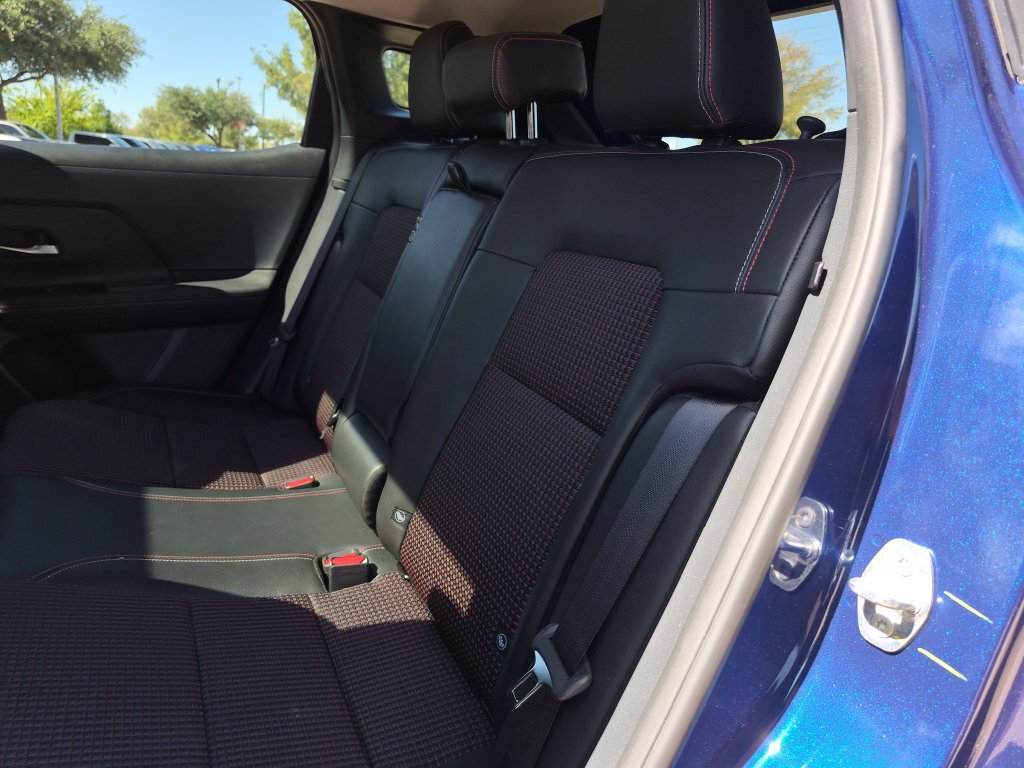 Certified 2025 Nissan Kicks SR w/ SR Premium Package FWD image 11