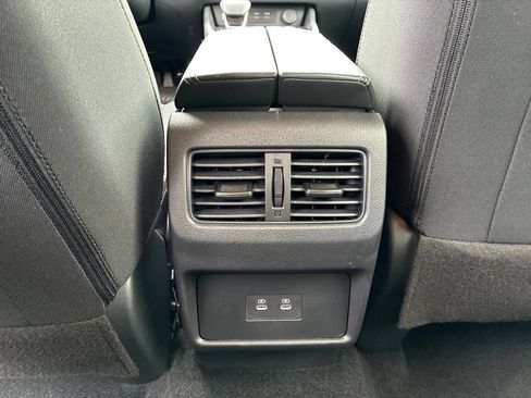 Certified 2026 Nissan Rogue SV AWD/4WD image 27