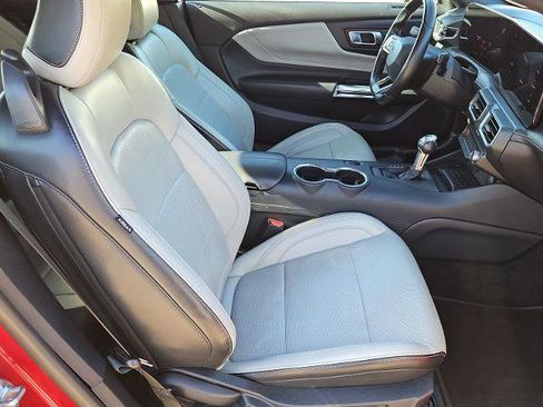 Used 2024 Ford Mustang Premium image 23