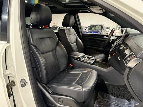 Used 2018 Mercedes-Benz GLS 450 4MATIC w/ Premium Package image 53