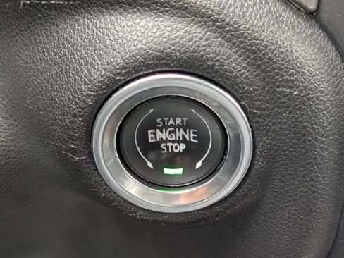 Used 2019 GMC Sierra 1500 Denali w/ Denali Ultimate Package AWD/4WD image 29