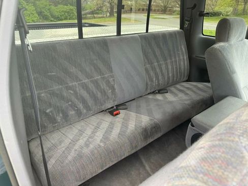 Used 1997 Dodge Ram 1500 Truck 4x4 Club Cab image 28