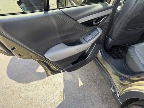 Used 2020 Subaru Outback Onyx Edition XT AWD/4WD image 15