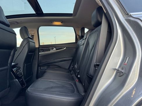 Used 2022 Lincoln Nautilus Reserve w/ Equipment Group 201A image 27