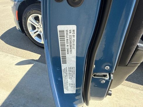 Used 2021 Dodge Charger SXT RWD image 23