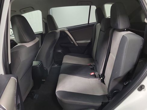 Used 2015 Toyota RAV4 LE image 22