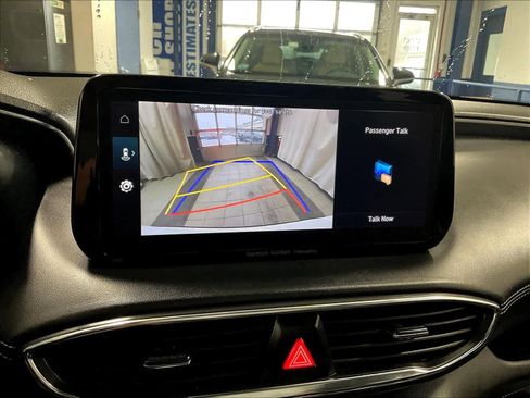 Used 2022 Hyundai Santa Fe SEL w/ Convenience + Premium Package image 19