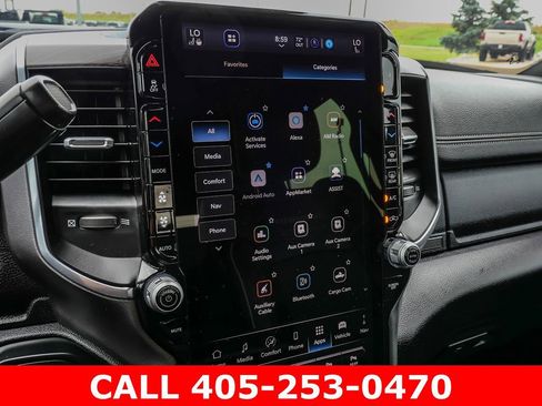 Used 2025 RAM 3500 Laramie AWD/4WD image 39