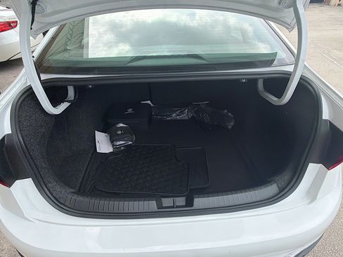 Used 2022 Volkswagen Jetta S FWD image 25