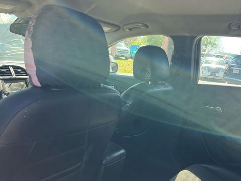 Used 2015 Chevrolet Malibu LT image 4