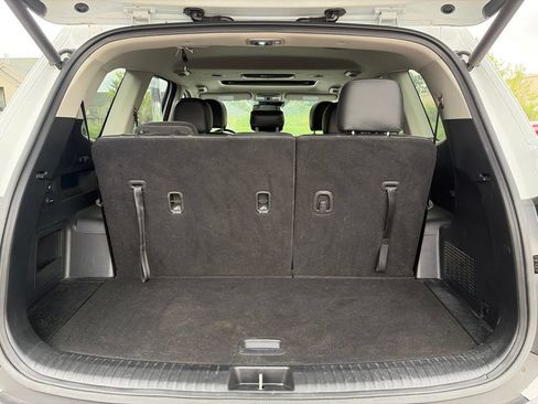 Used 2020 Kia Telluride EX AWD/4WD image 13