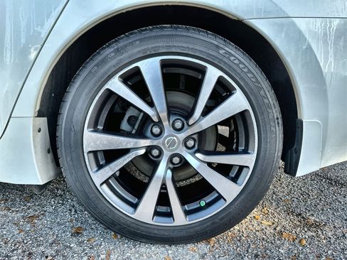 Used 2017 Nissan Maxima 3.5 S image 8