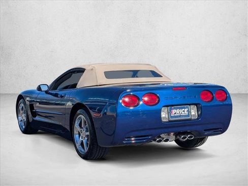 Used 2004 Chevrolet Corvette Convertible w/ Preferred Equipment Group image 8