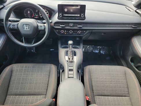 Used 2025 Honda HR-V Sport image 17