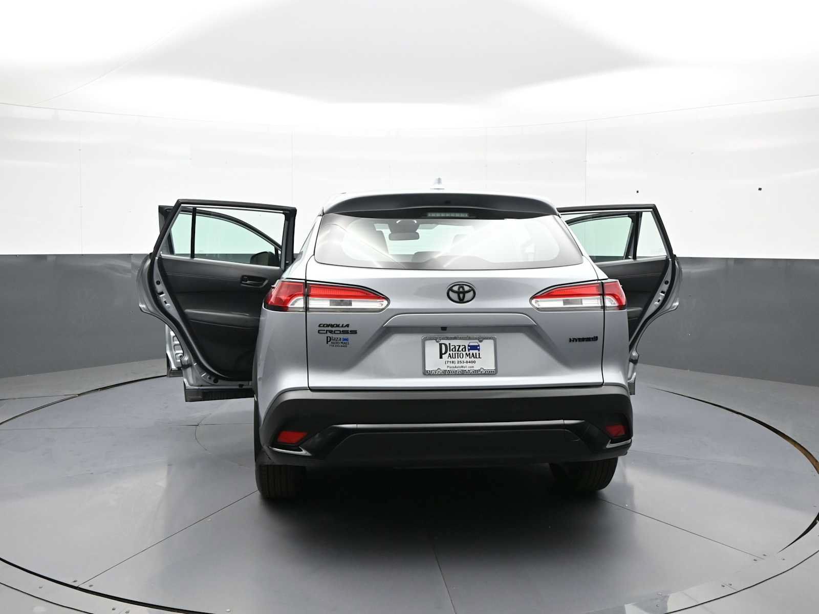 Certified 2024 Toyota Corolla Cross AWD Hybrid image 44