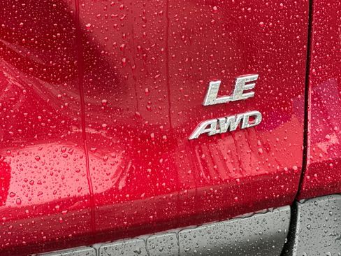 New 2025 Toyota RAV4 LE image 7