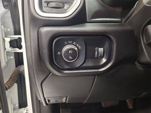 Used 2024 RAM 2500 Big Horn image 24