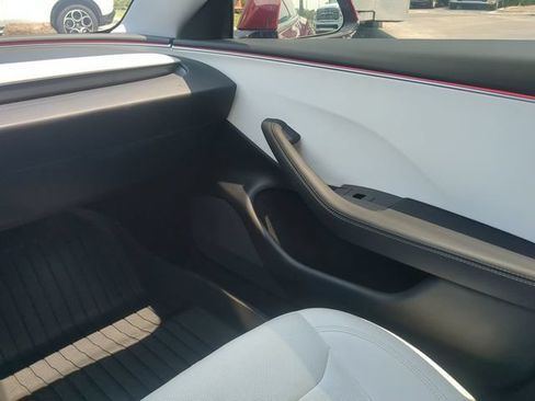 Used 2025 Tesla Model 3 Long Range RWD image 18