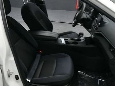 Used 2021 Nissan Altima 2.5 S FWD image 17