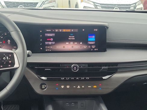 Certified 2025 Nissan Murano SV AWD/4WD image 24