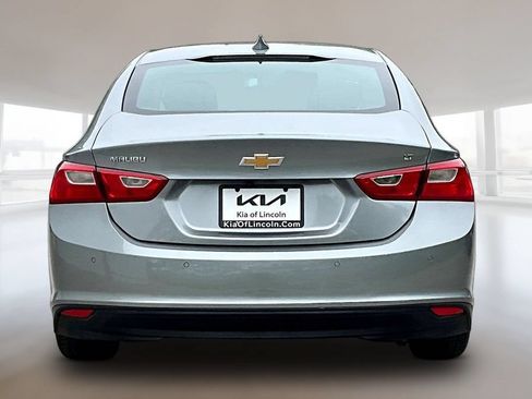 Used 2025 Chevrolet Malibu LT FWD image 5