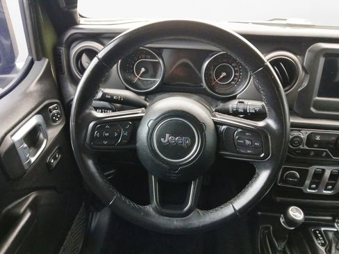 Used 2021 Jeep Wrangler Willys image 21