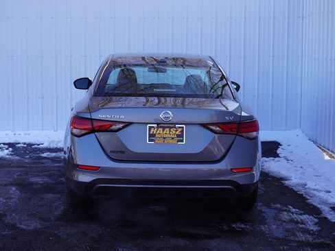Used 2023 Nissan Sentra SV image 5