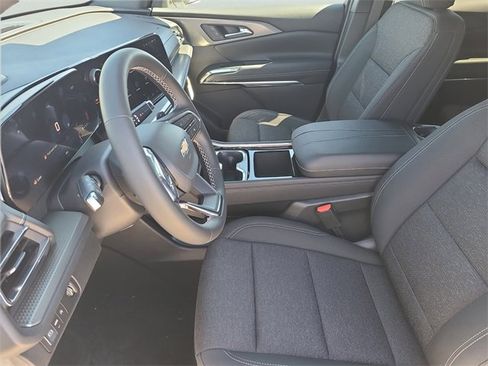 New 2026 Chevrolet Traverse LT image 23