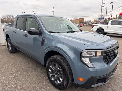 New 2026 Ford Maverick XLT w/ XLT Luxury Package AWD/4WD image 4