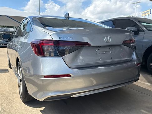 Used 2026 Honda Civic LX image 8