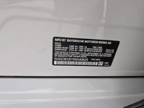 Used 2024 BMW X5 xDrive40i w/ M Sport Package AWD/4WD image 31
