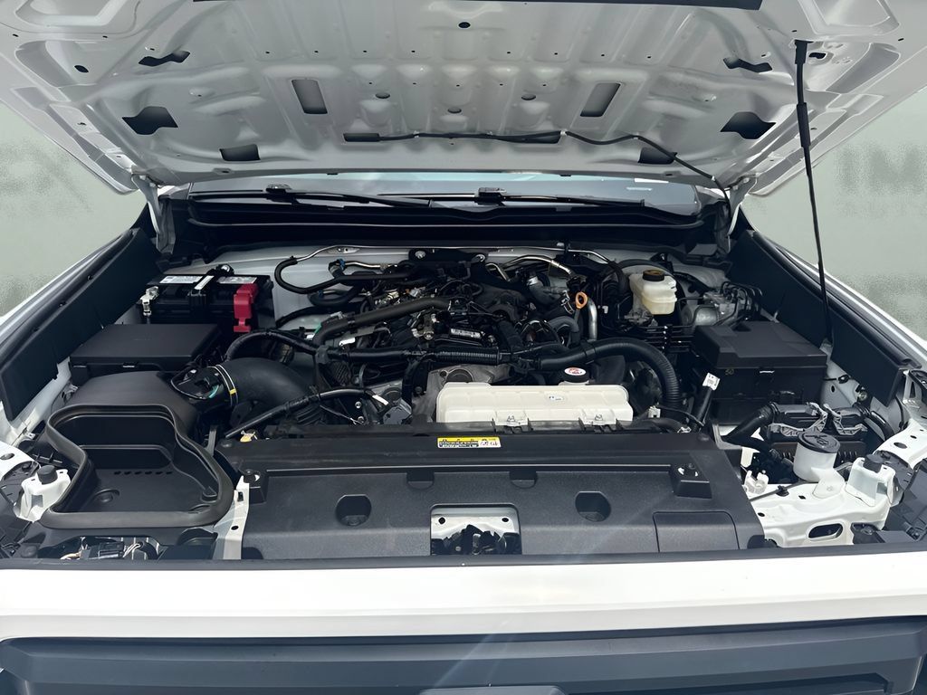 Used 2025 Toyota Tacoma SR RWD image 17