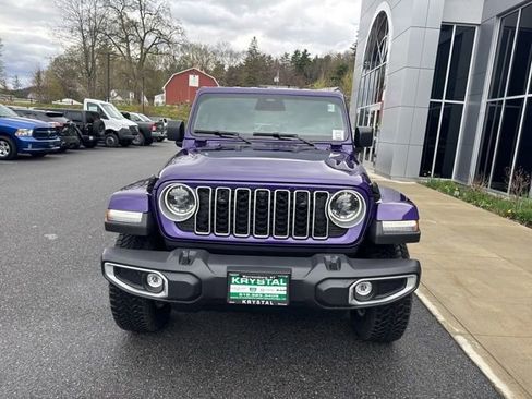 New 2026 Jeep Wrangler Unlimited Sahara AWD/4WD image 2