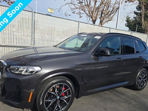 Used 2023 BMW X3 M40i image 3