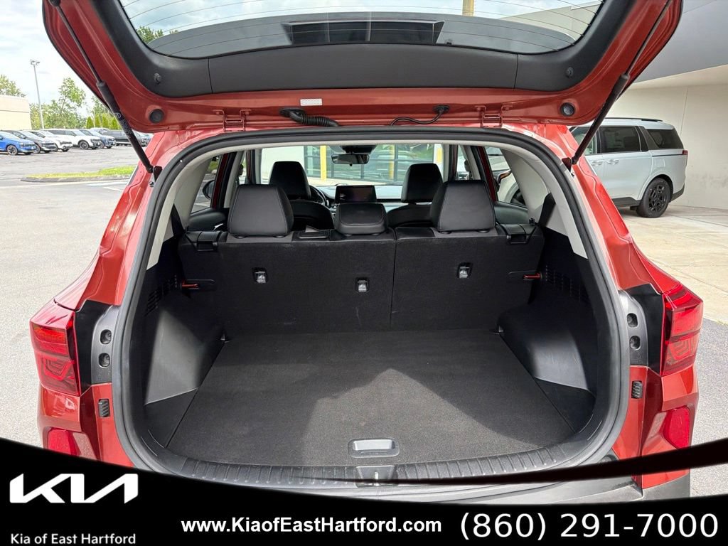 Certified 2023 Kia Seltos S w/ Navigation Package AWD/4WD image 16