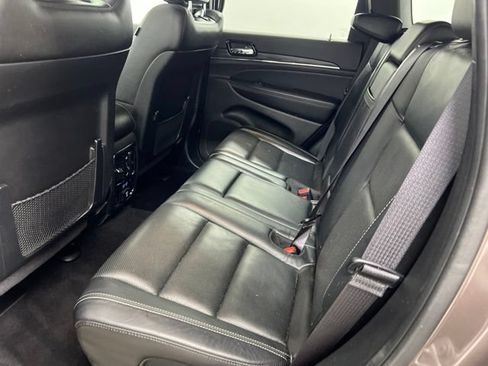 Used 2021 Jeep Grand Cherokee Limited w/ Quick Order Package 28K 80th AWD/4WD image 11