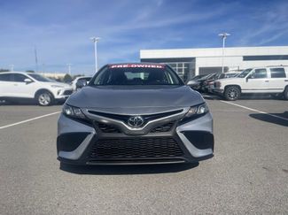 Used 2021 Toyota Camry SE video 2