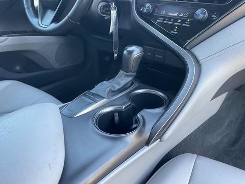 Used 2023 Toyota Camry SE image 37