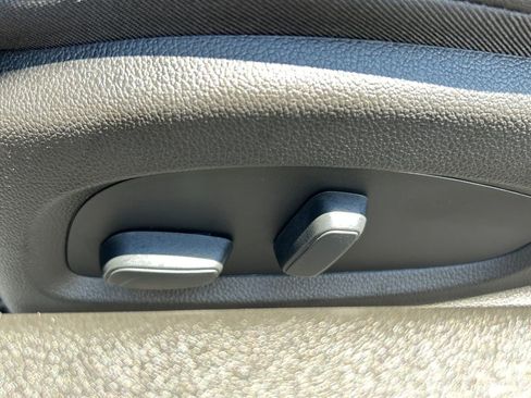 Used 2021 Chevrolet Camaro SS RWD image 16