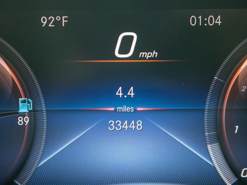 Used 2022 Mercedes-Benz GLA 250 w/ Premium Package Lite image 32