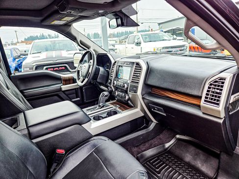 Used 2016 Ford F150 Lariat w/ Equipment Group 502A Luxury image 13