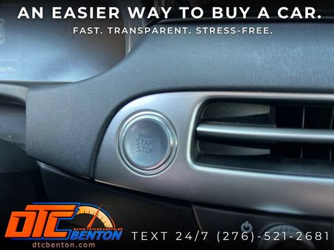 Used 2025 Hyundai Palisade SEL AWD/4WD image 19