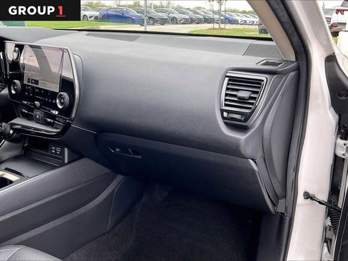 Used 2023 Lexus NX 250 w/ Towing Package (2000 Lbs) image 15