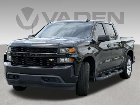 Used 2020 Chevrolet Silverado 1500 Custom w/ Custom Value Package RWD image 1