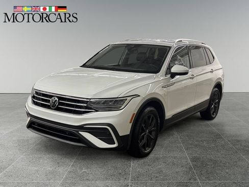 Used 2022 Volkswagen Tiguan SE AWD/4WD image 7
