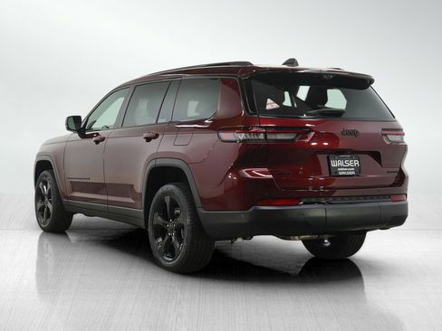 Used 2025 Jeep Grand Cherokee L Limited w/ Luxury Tech Group II AWD/4WD image 3