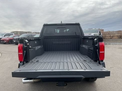 Used 2024 Toyota Tacoma Limited AWD/4WD image 20